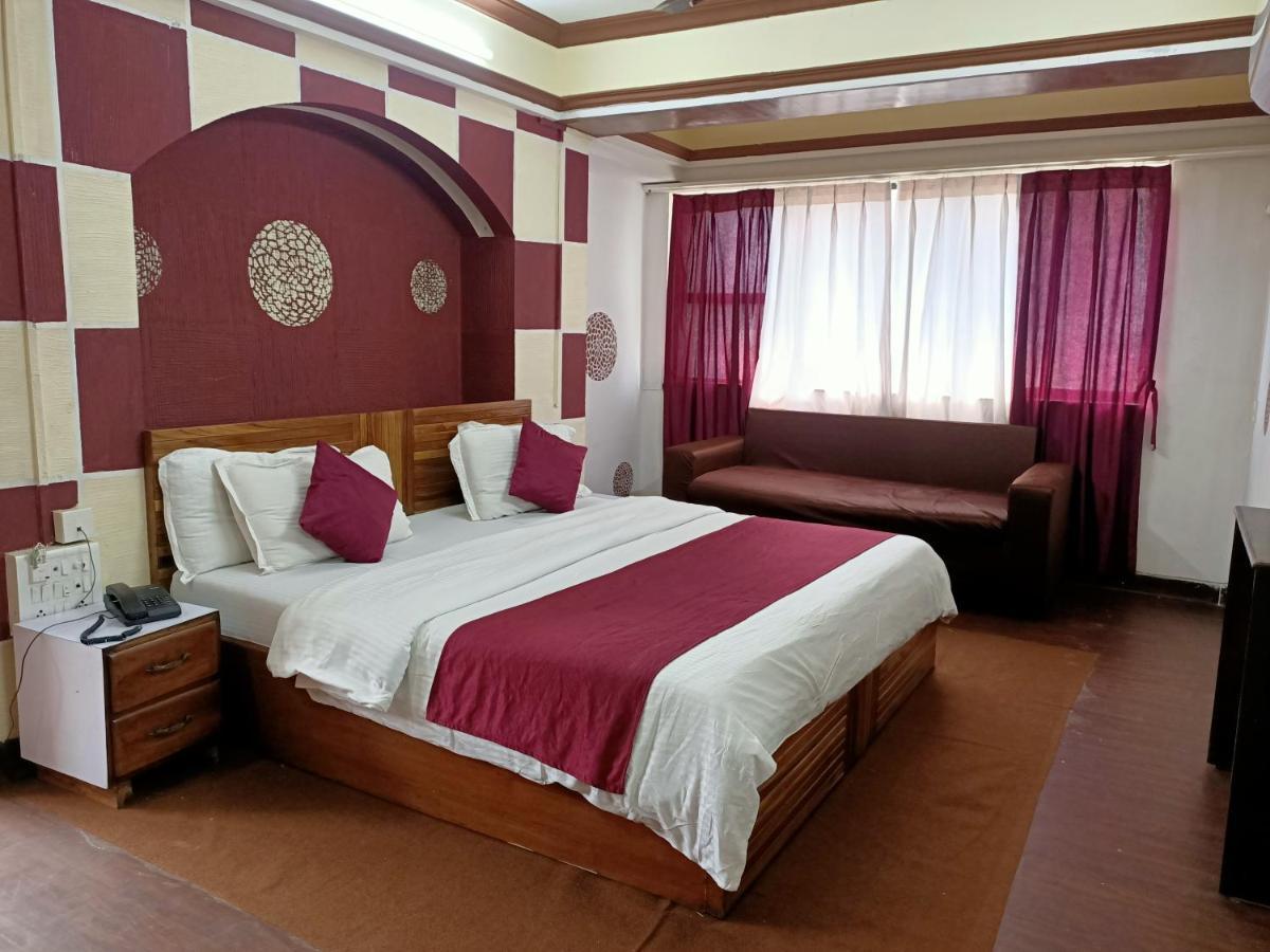 Kalpataru Hometel Bombay Esterno foto