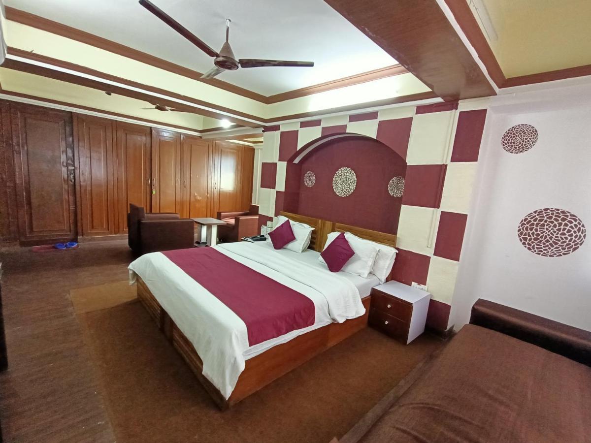 Kalpataru Hometel Bombay Esterno foto